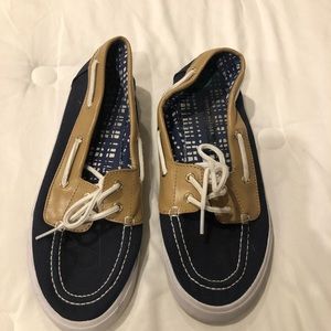 Woman's Tommy Hilfiger slip on
